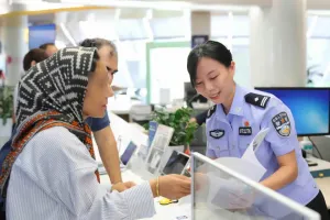 深圳公安多维度优化外籍人员服务 打造国际化便利标杆